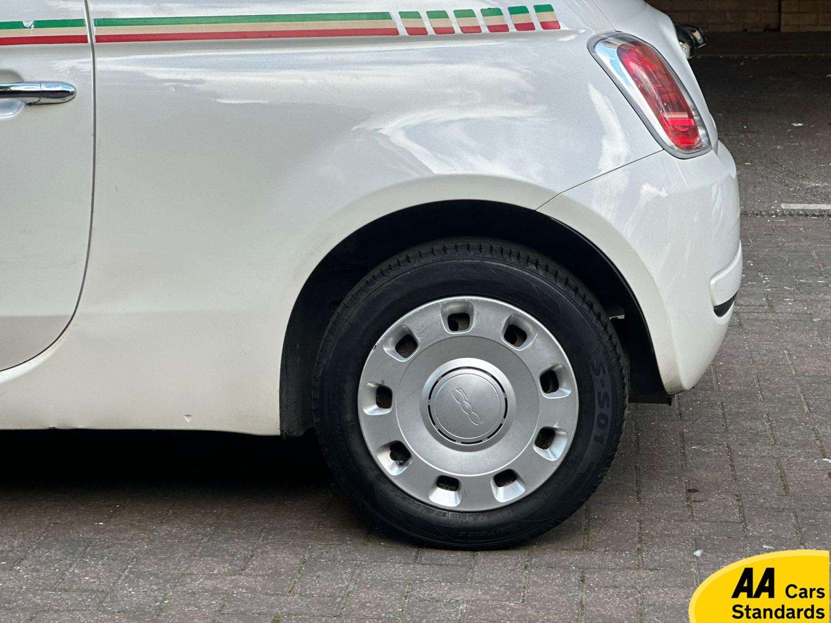 2013 FIAT 500 2013 FIAT 500