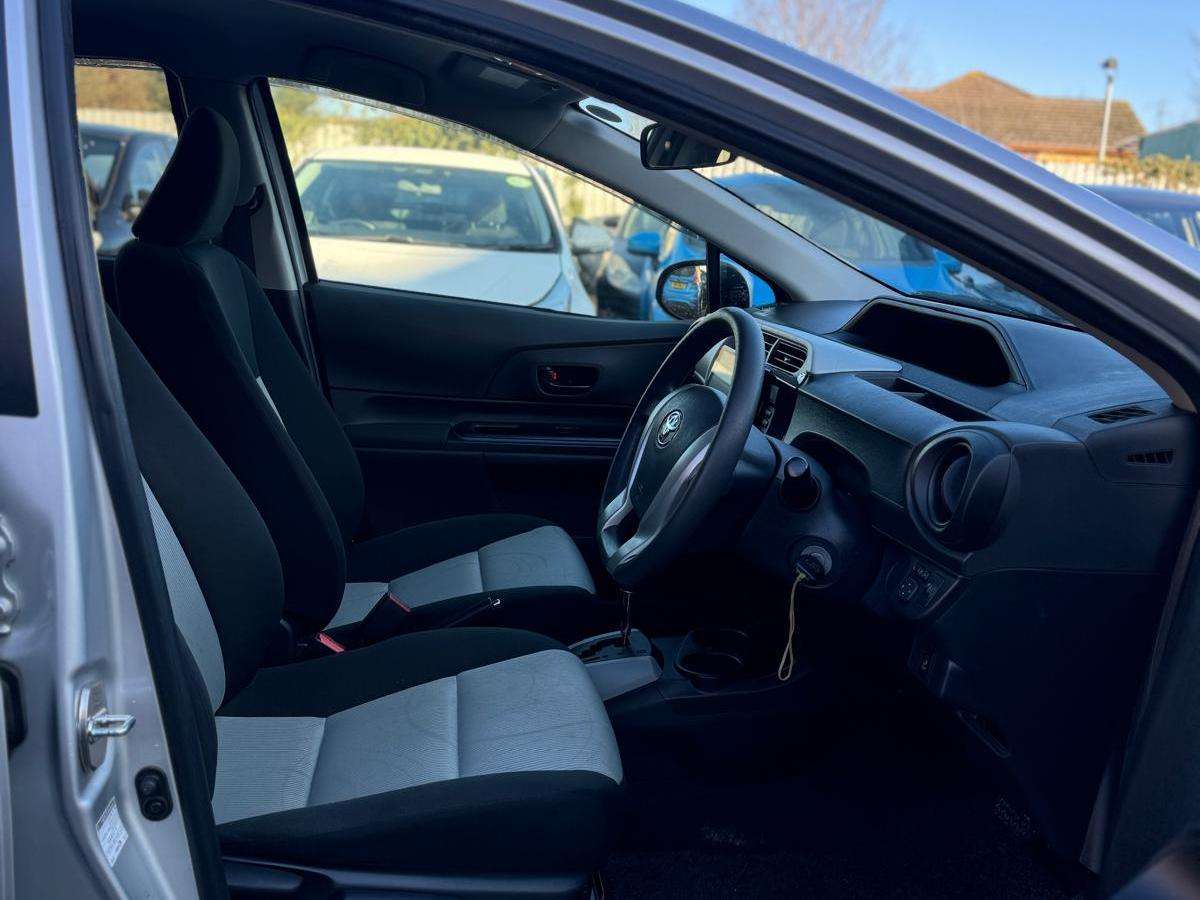 2014 TOYOTA YARIS 2014 TOYOTA YARIS