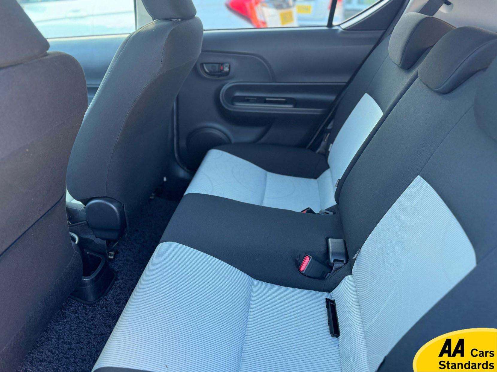 2014 TOYOTA YARIS 2014 TOYOTA YARIS