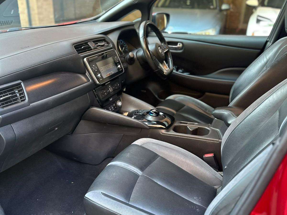2018 NISSAN LEAF 2018 NISSAN LEAF