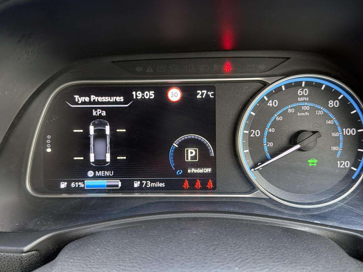 2018 NISSAN LEAF 2018 NISSAN LEAF