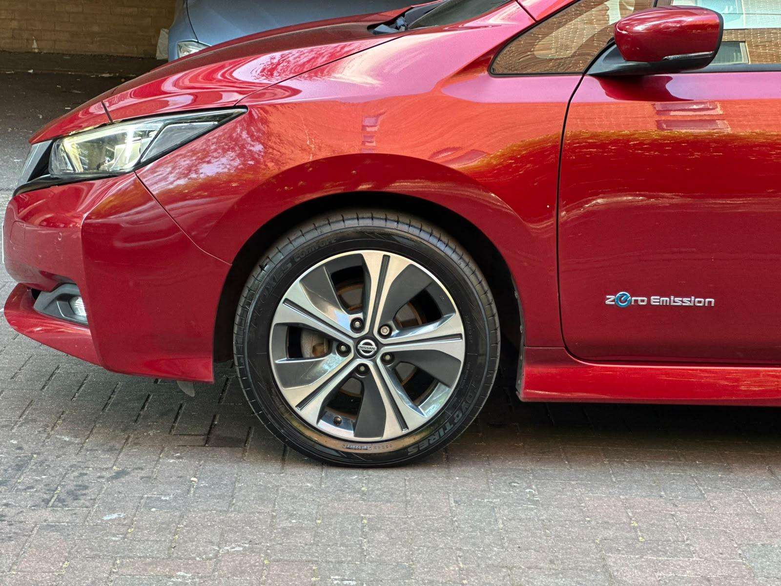 2018 NISSAN LEAF 2018 NISSAN LEAF