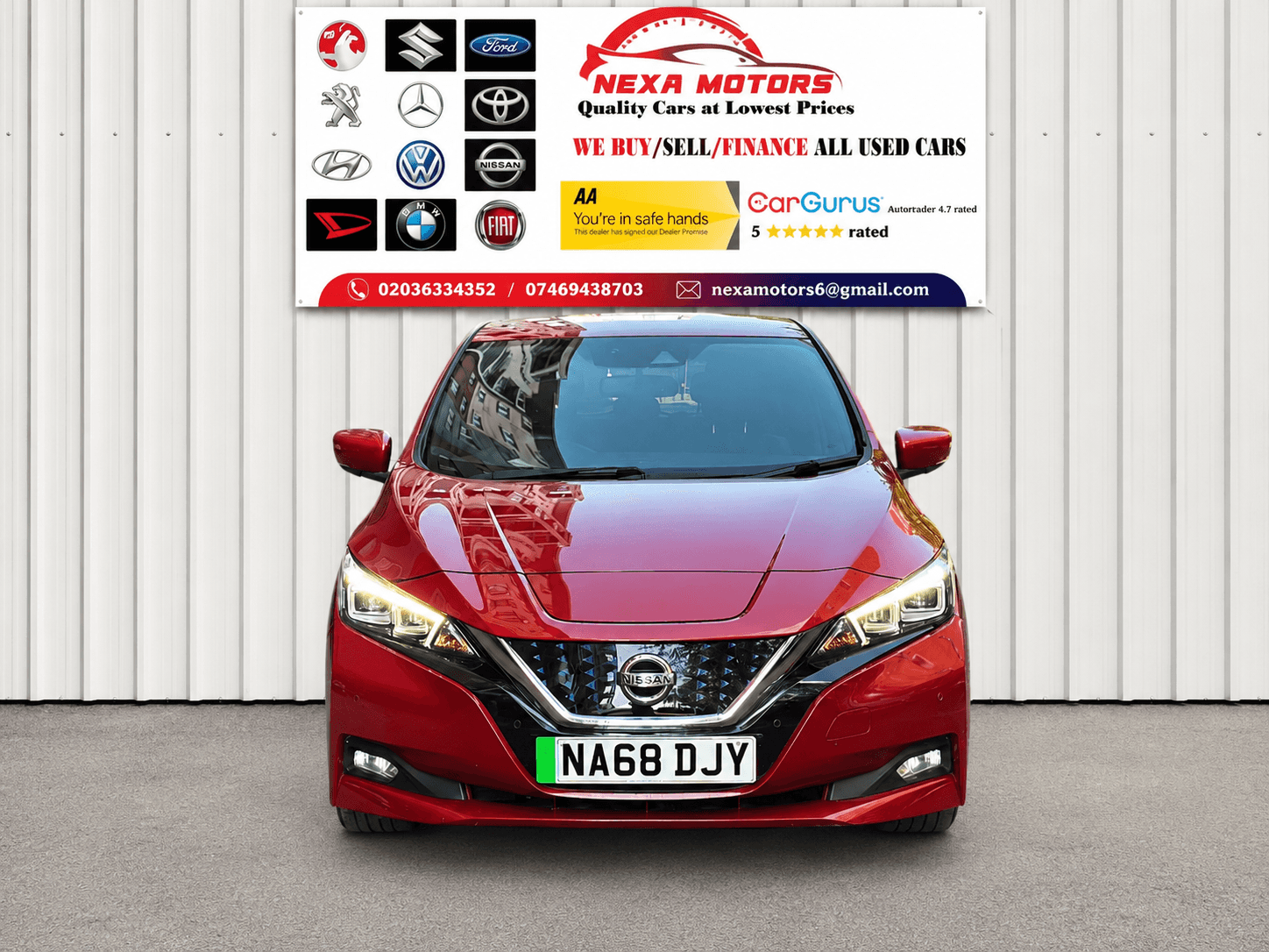 A 2018 NISSAN LEAF 40kWh Tekna Hatchback 5dr Electric Auto (150 ps) A 2018 NISSAN LEAF 40kWh Tekna Hatchback 5dr Electric Auto (150 ps)
