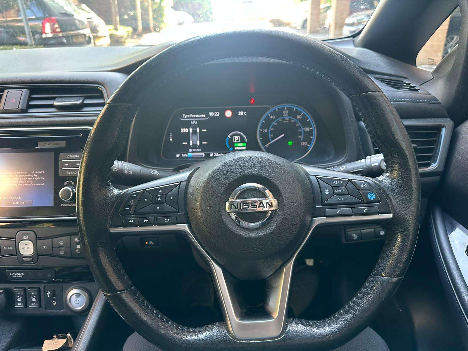 2018 NISSAN LEAF 2018 NISSAN LEAF