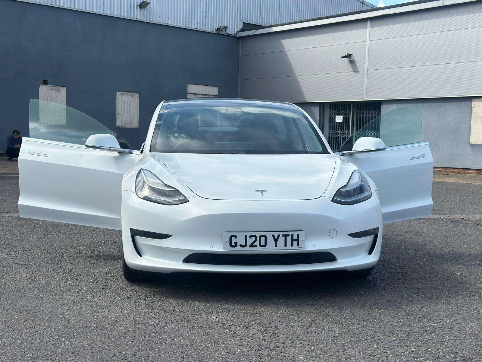 2020 TESLA MODEL 3 2020 TESLA MODEL 3