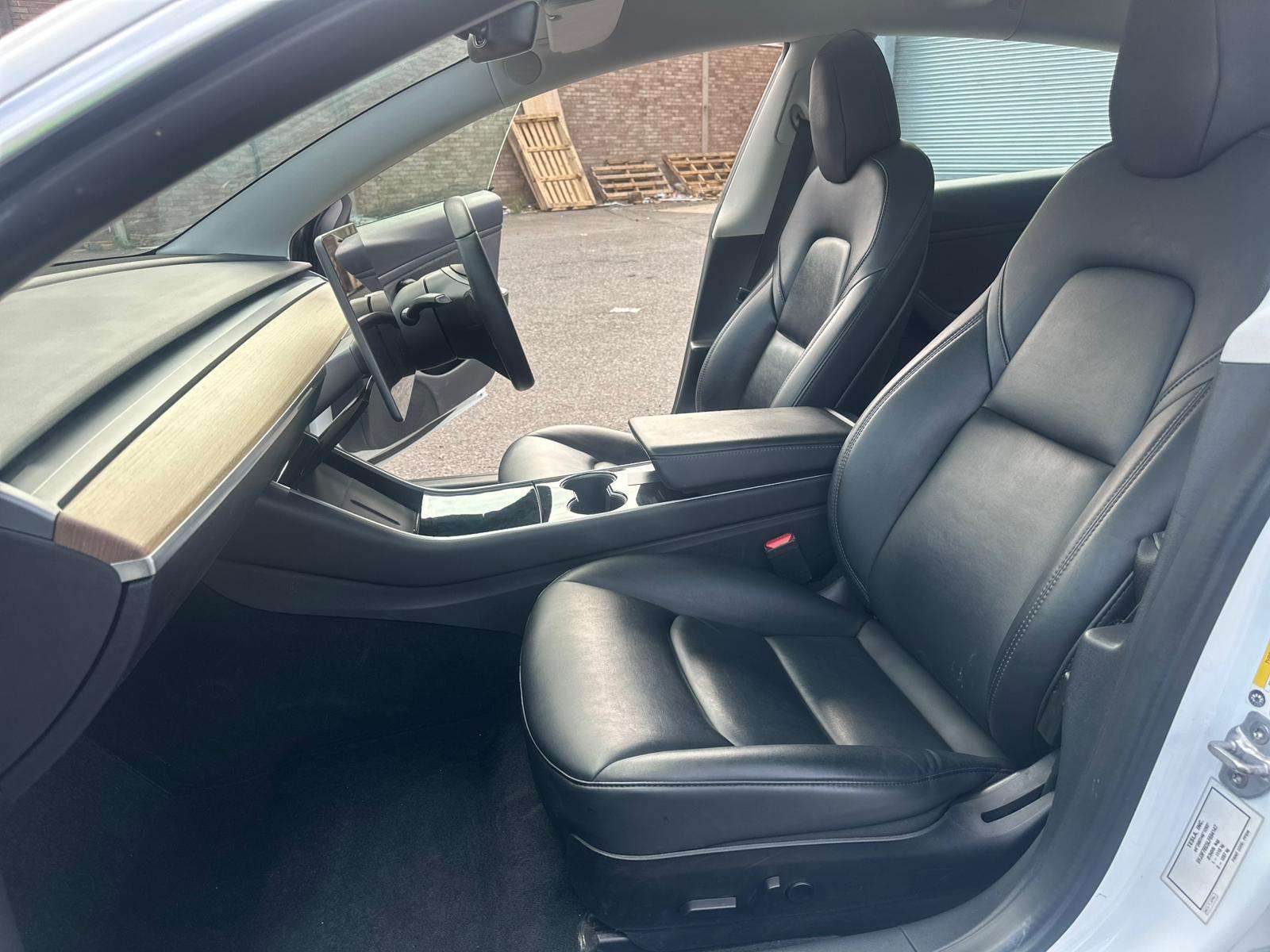 2020 TESLA MODEL 3 2020 TESLA MODEL 3