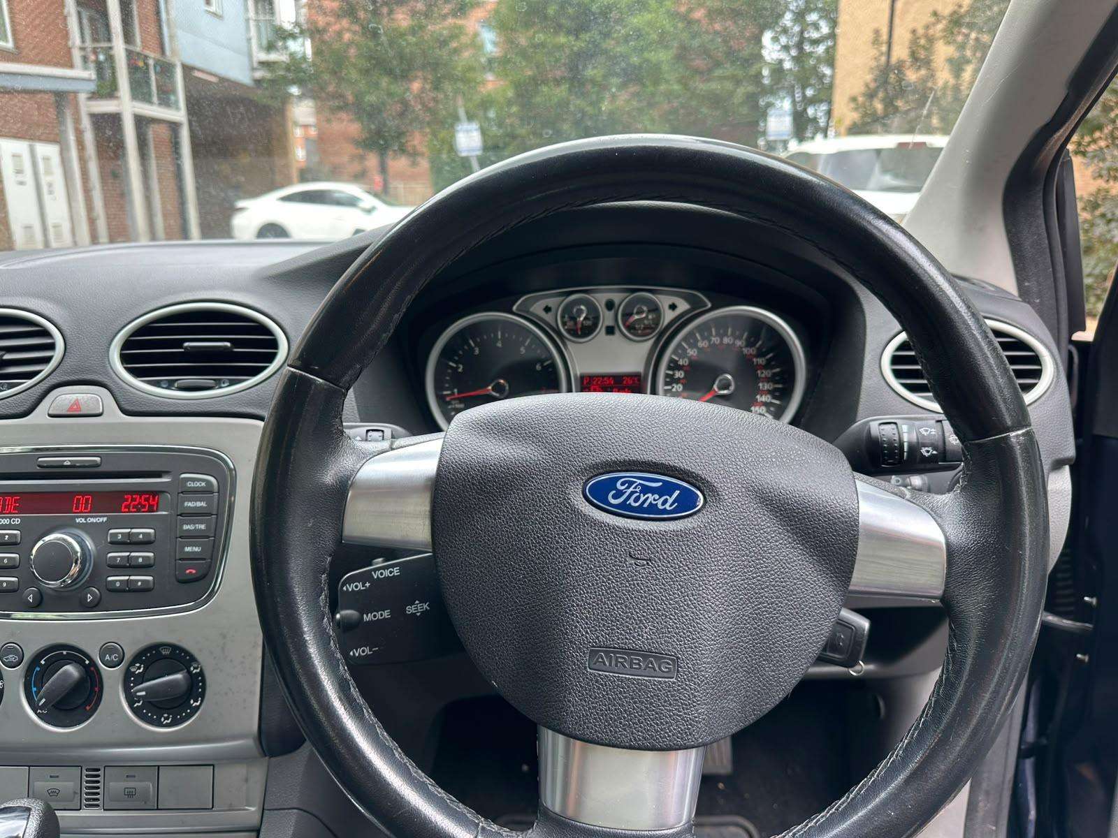 2010 FORD FOCUS 2010 FORD FOCUS