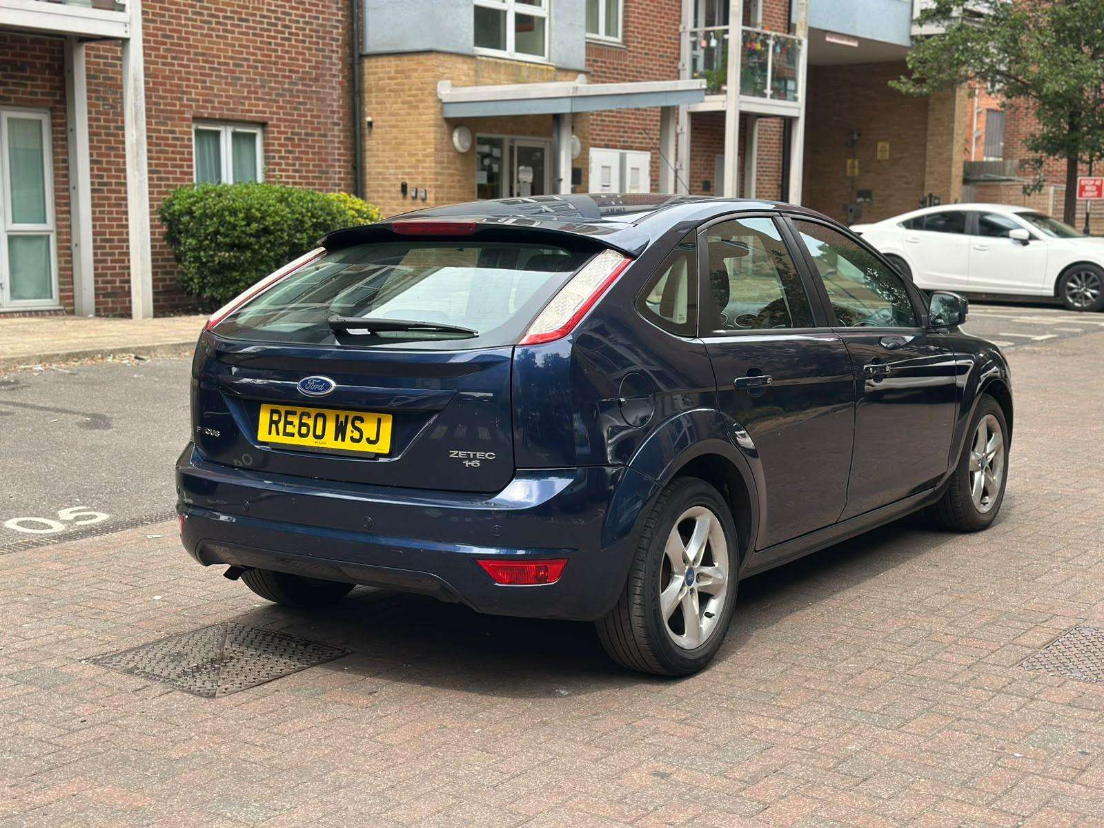 2010 FORD FOCUS 2010 FORD FOCUS