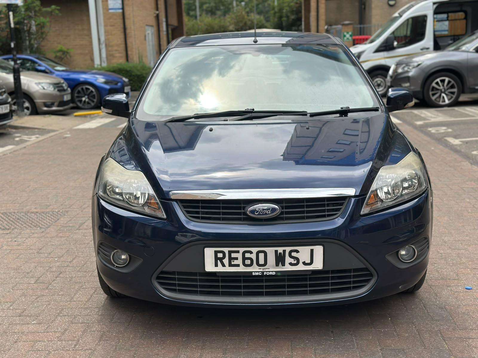 A 2010 FORD FOCUS 1.6 Zetec Hatchback 5dr Petrol Automatic (184 g/km, 99 bhp) A 2010 FORD FOCUS 1.6 Zetec Hatchback 5dr Petrol Automatic (184 g/km, 99 bhp)