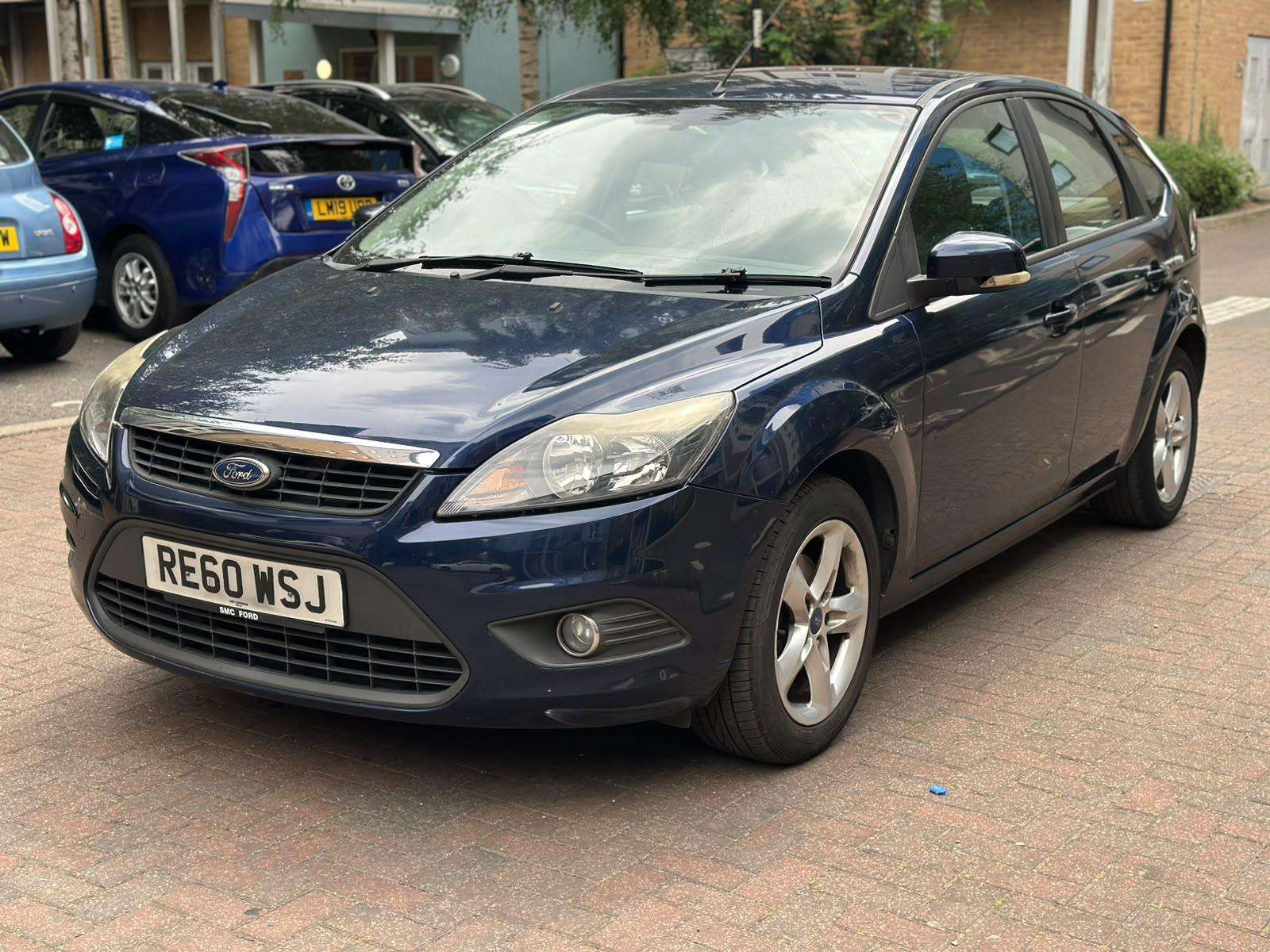 A 2010 FORD FOCUS 1.6 Zetec Hatchback 5dr Petrol Automatic (184 g/km, 99 bhp) A 2010 FORD FOCUS 1.6 Zetec Hatchback 5dr Petrol Automatic (184 g/km, 99 bhp)