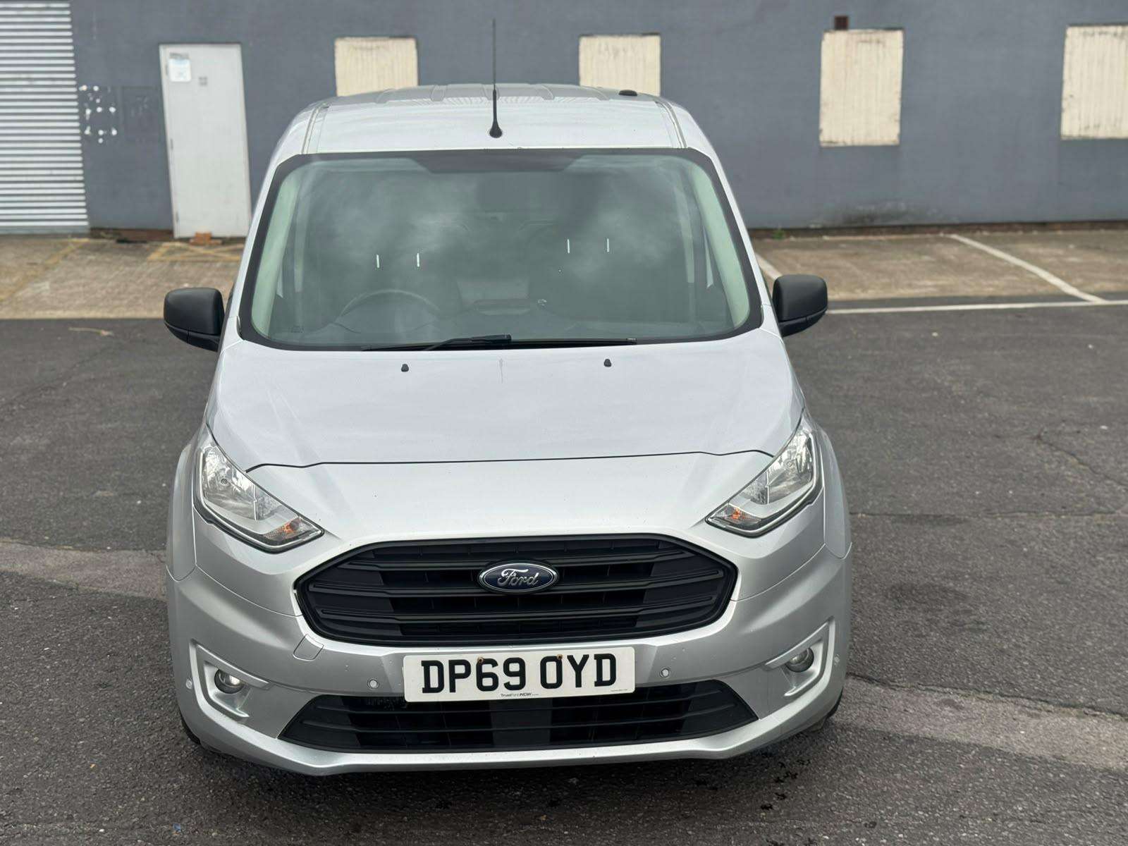 A 2019 FORD TRANSIT CONNECT 1.5 210 EcoBlue Trend Panel Van 5dr Diesel Manual L2 Euro 6 (s/s) (100 ps) A 2019 FORD TRANSIT CONNECT 1.5 210 EcoBlue Trend Panel Van 5dr Diesel Manual L2 Euro 6 (s/s) (100 ps)