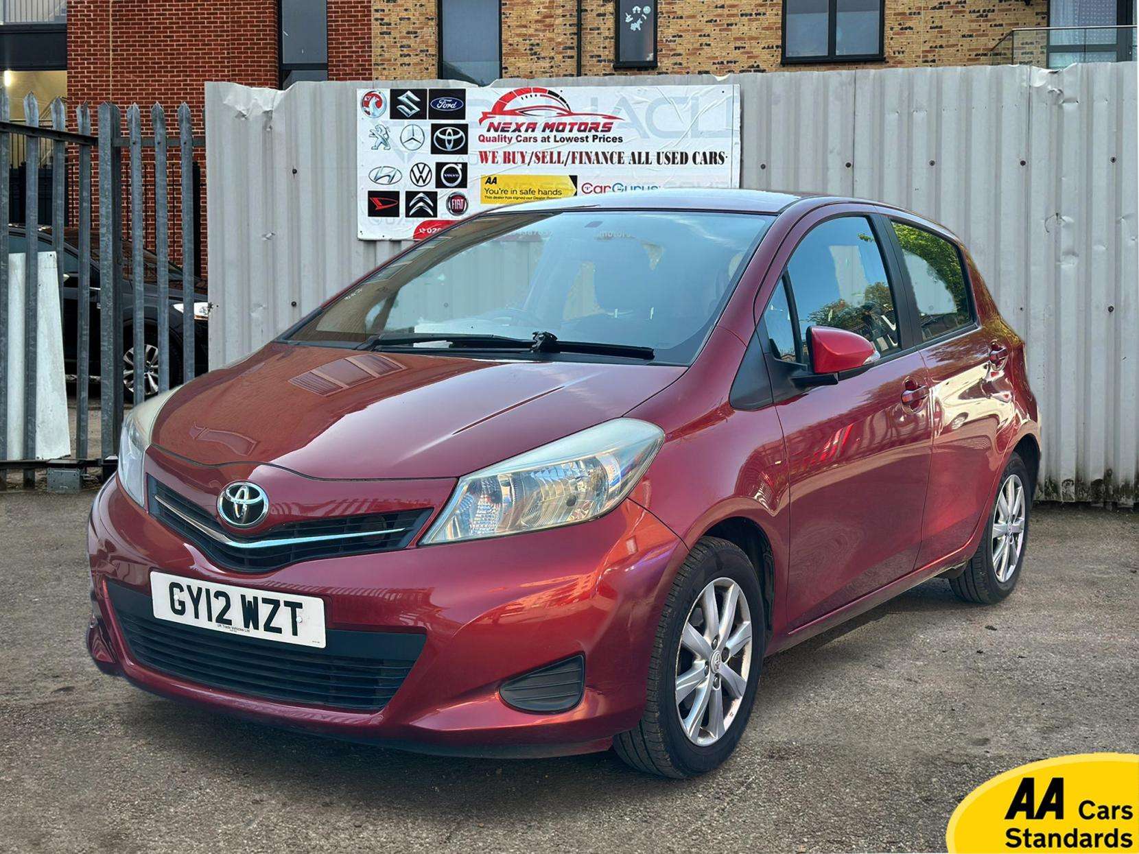 2012 TOYOTA YARIS 2012 TOYOTA YARIS
