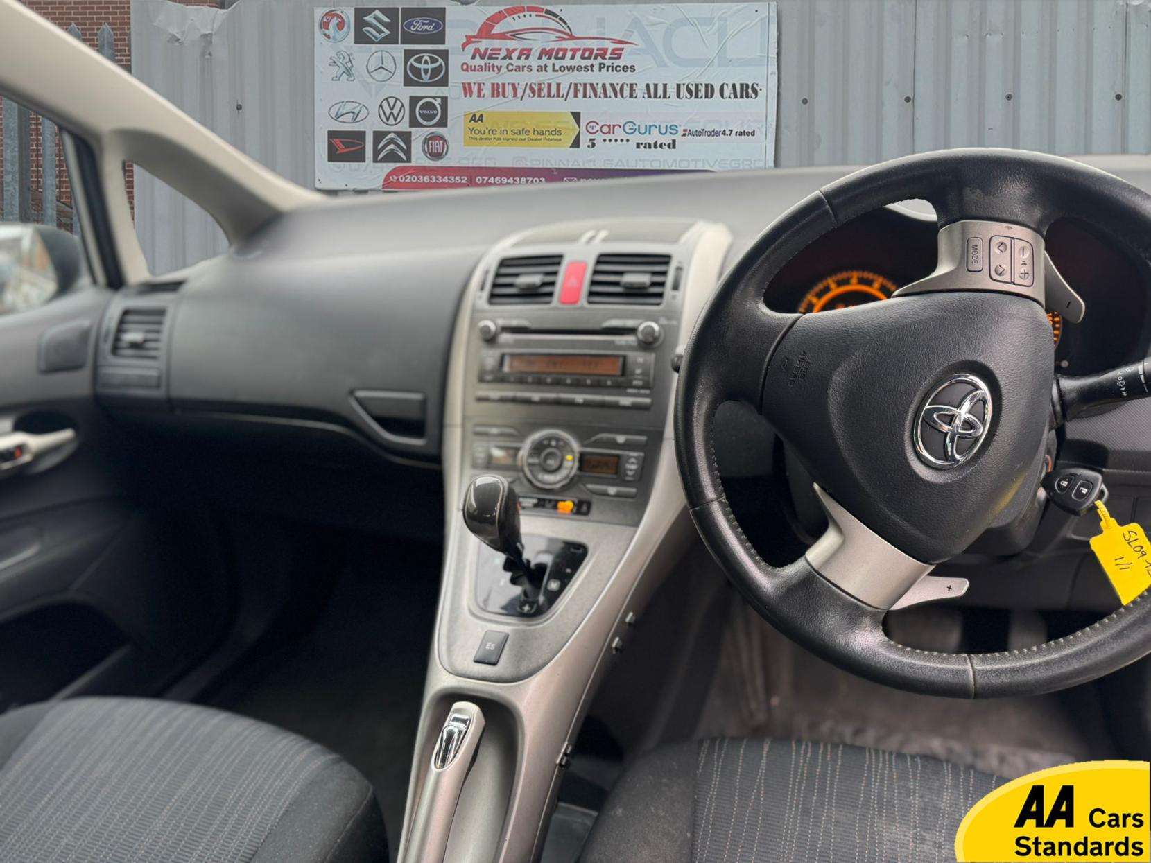 2009 TOYOTA AURIS 2009 TOYOTA AURIS