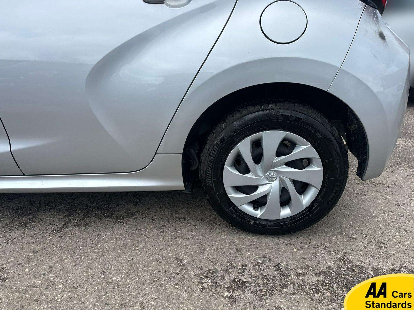 2020 TOYOTA YARIS 2020 TOYOTA YARIS