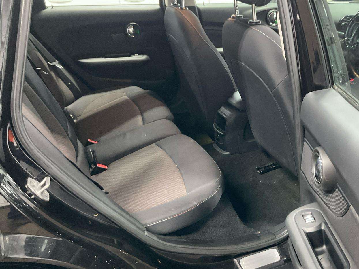 2017 MINI CLUBMAN 2017 MINI CLUBMAN