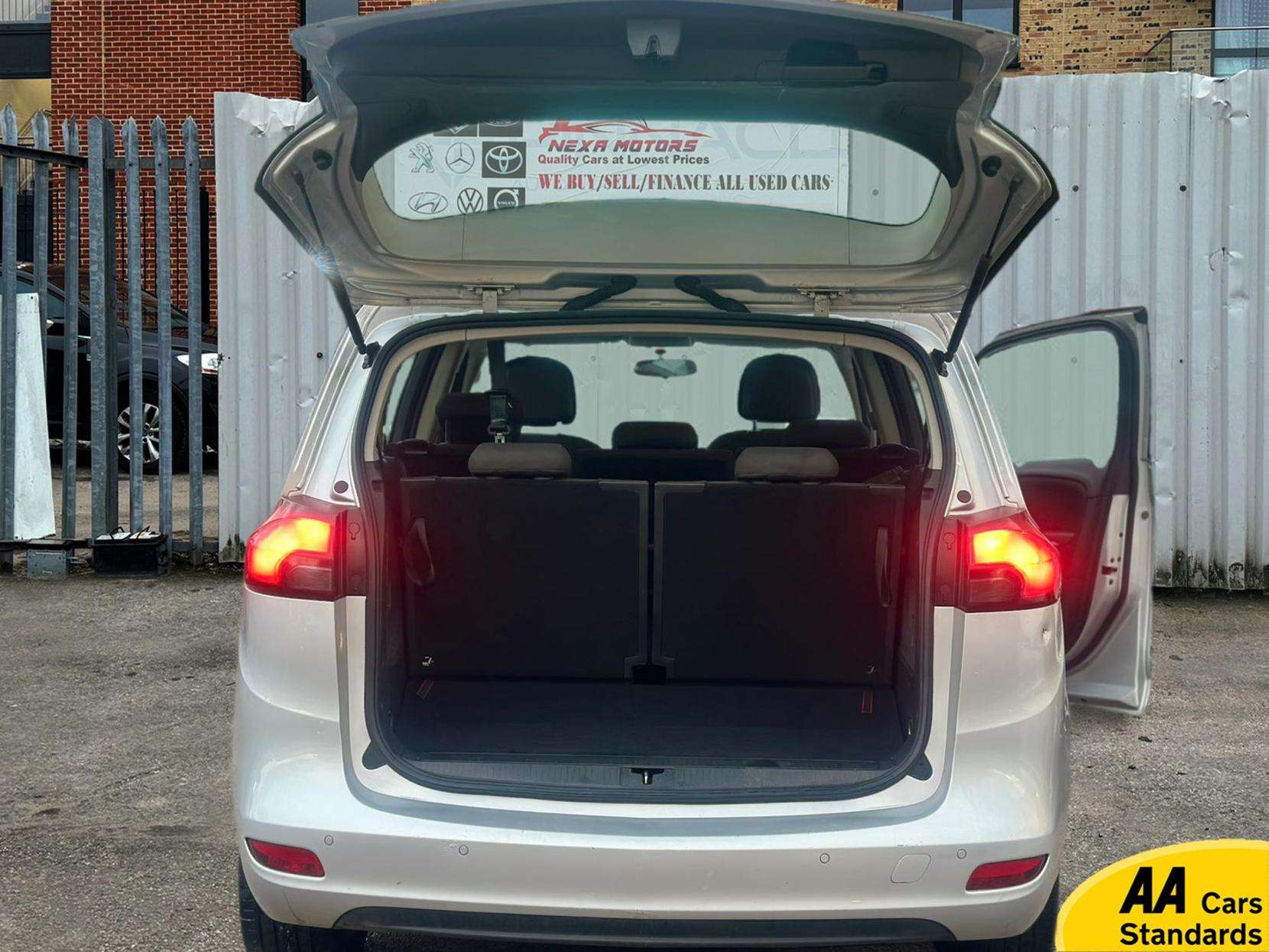 2017 VAUXHALL ZAFIRA TOURER 2017 VAUXHALL ZAFIRA TOURER