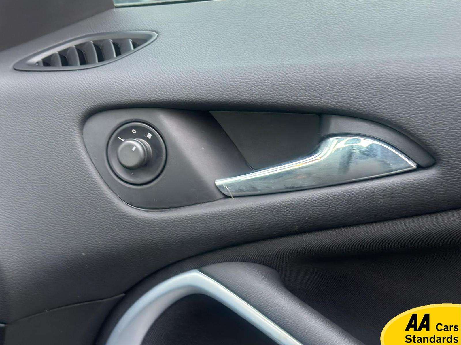 2017 VAUXHALL ZAFIRA TOURER 2017 VAUXHALL ZAFIRA TOURER