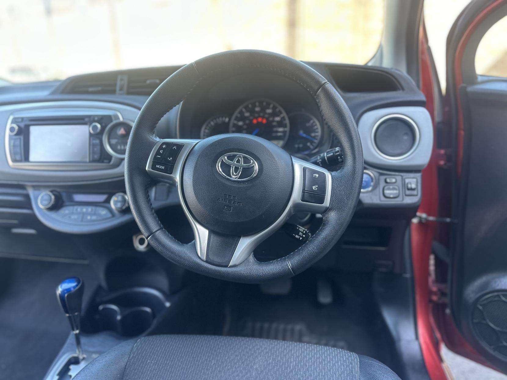 2013 TOYOTA YARIS 2013 TOYOTA YARIS