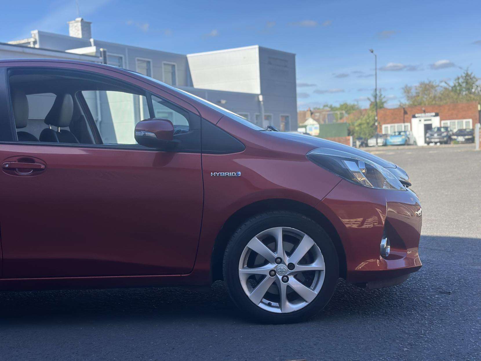 2013 TOYOTA YARIS 2013 TOYOTA YARIS