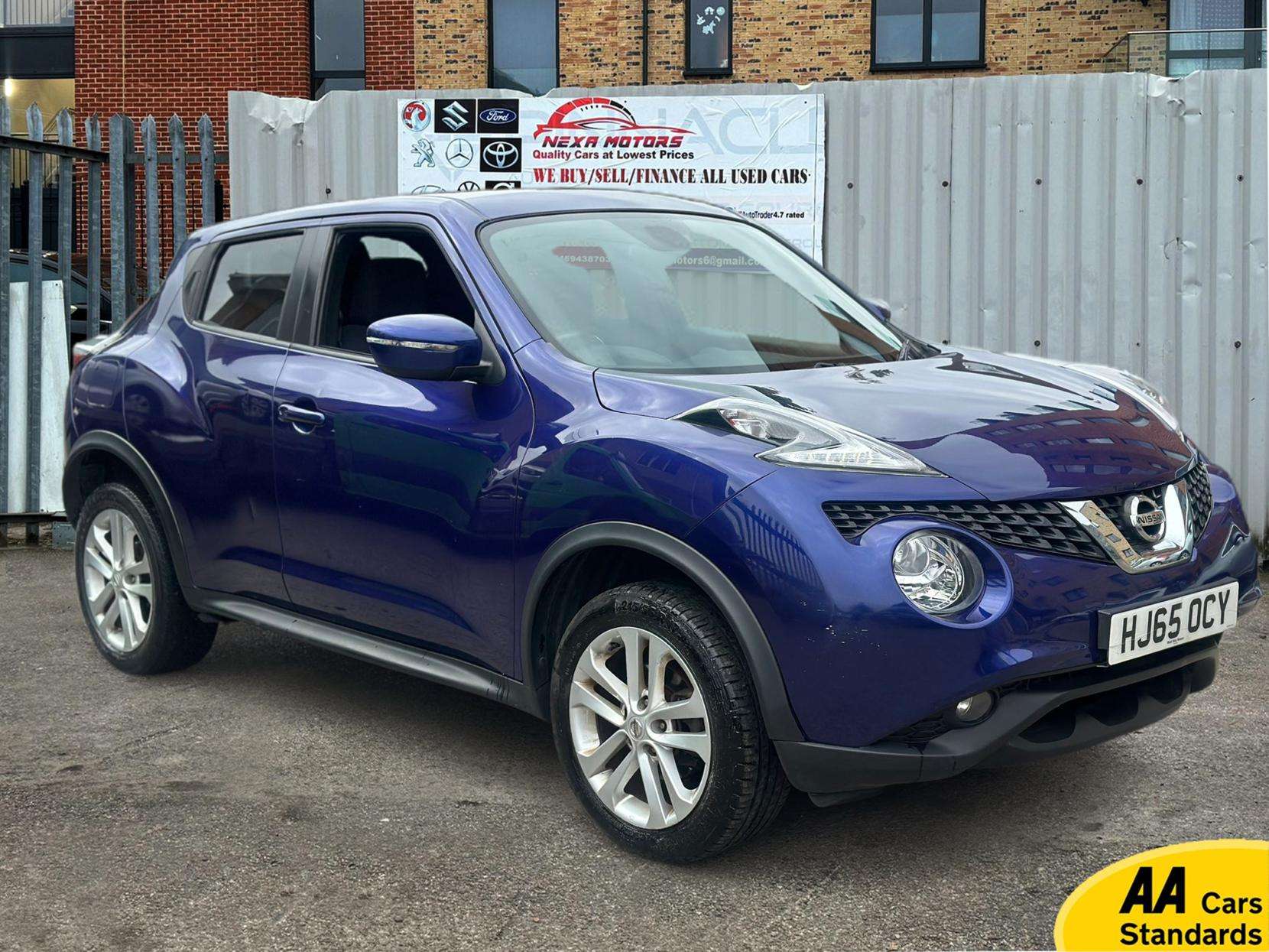 A 2015 NISSAN JUKE 1.6 N-Connecta SUV 5dr Petrol XTRON Euro 6 (117 ps) A 2015 NISSAN JUKE 1.6 N-Connecta SUV 5dr Petrol XTRON Euro 6 (117 ps)