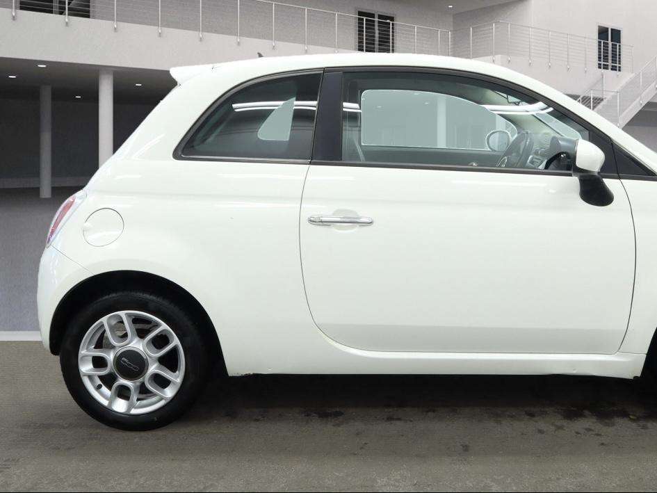 A 2008 FIAT 500 1.2 Sport Hatchback 3dr Petrol Manual Euro 4 (69 bhp) A 2008 FIAT 500 1.2 Sport Hatchback 3dr Petrol Manual Euro 4 (69 bhp)