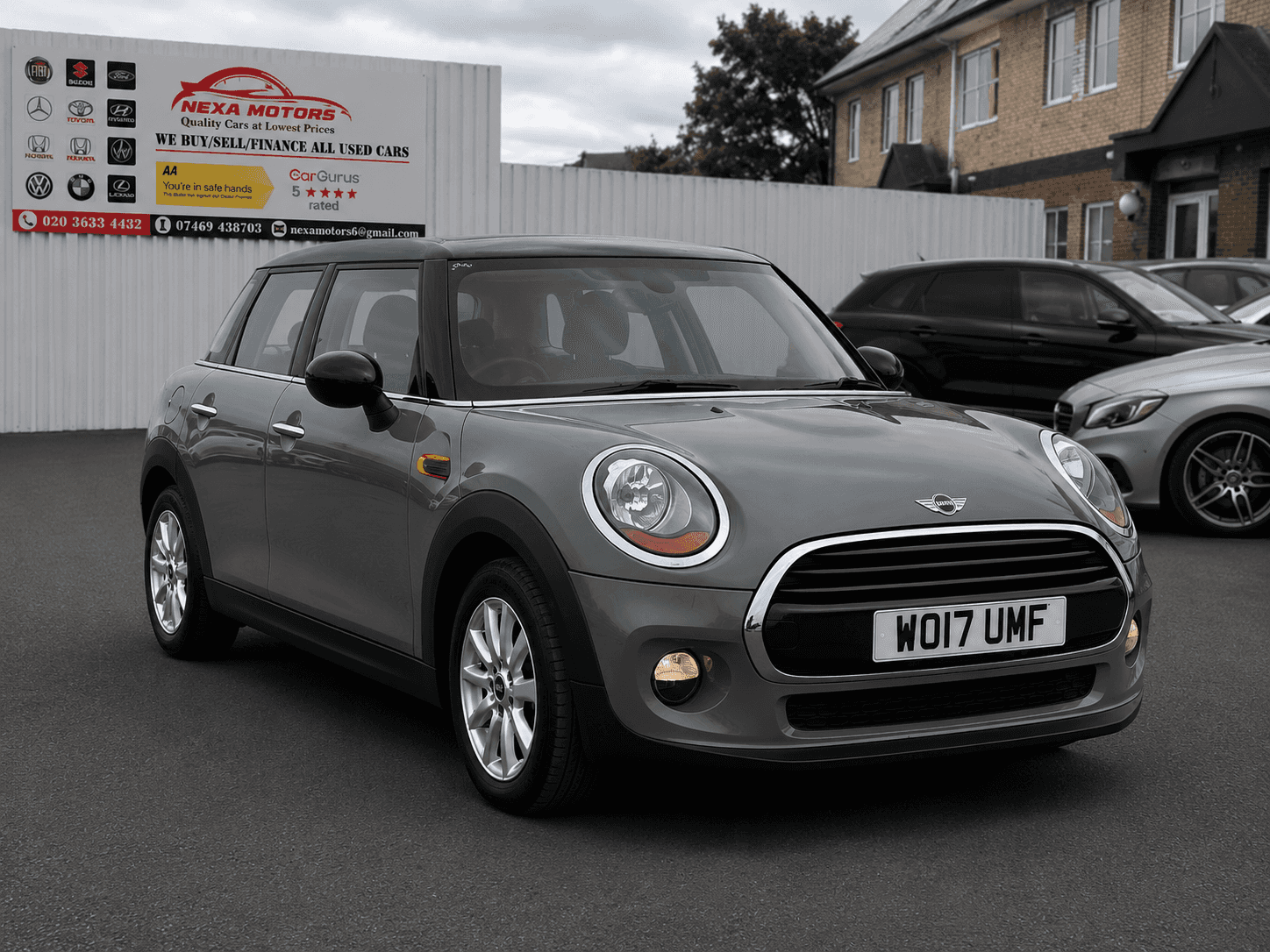 A 2017 MINI HATCH 1.5 Cooper Hatchback 5dr Petrol Auto Euro 6 (s/s) (136 ps) A 2017 MINI HATCH 1.5 Cooper Hatchback 5dr Petrol Auto Euro 6 (s/s) (136 ps)