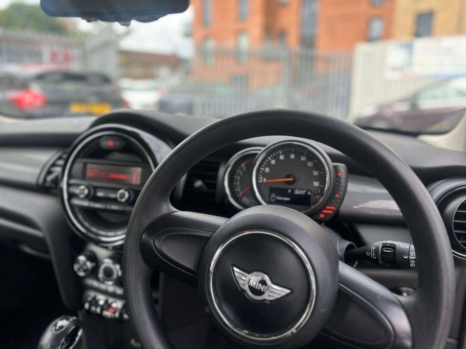 2017 MINI HATCH 2017 MINI HATCH