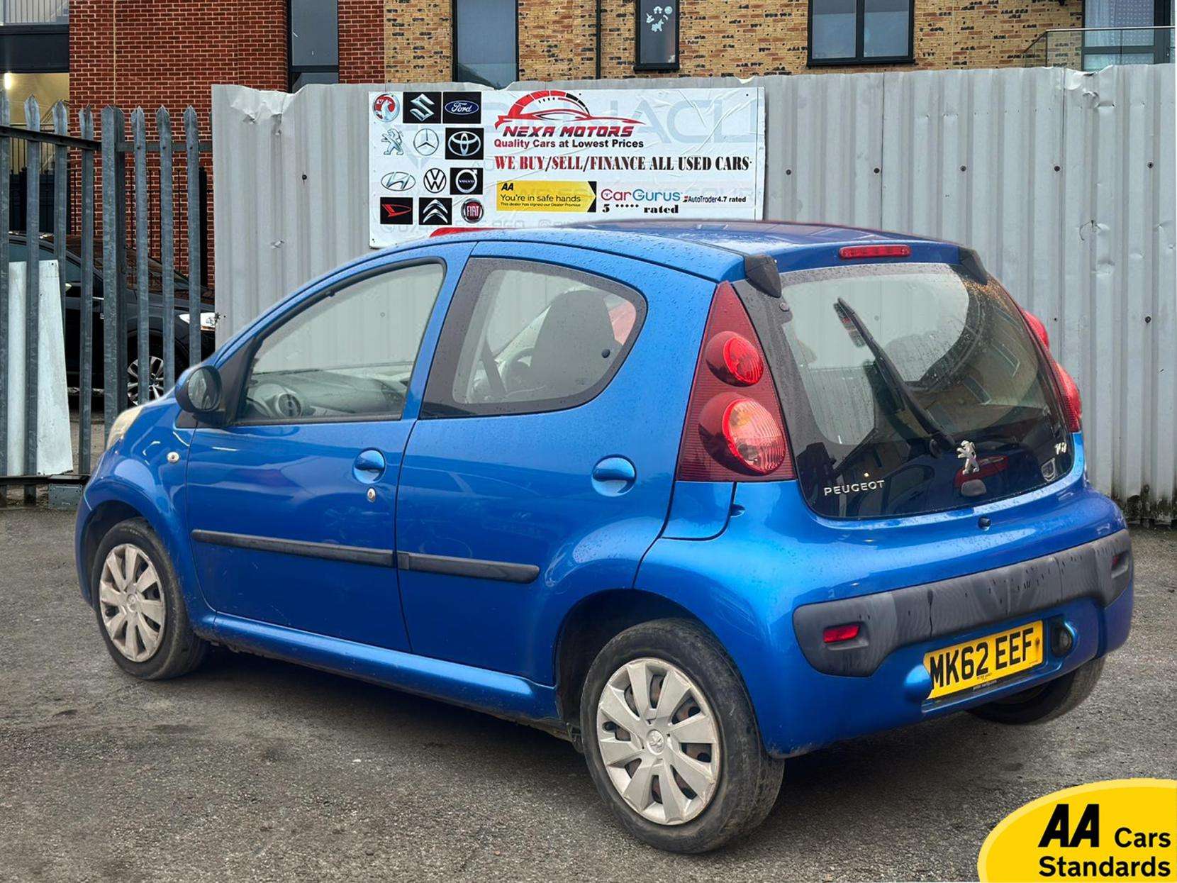 2012 PEUGEOT 107 2012 PEUGEOT 107