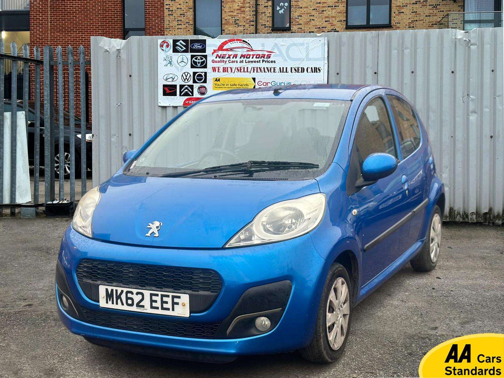 A 2012 PEUGEOT 107 1.0 12V Active Hatchback 5dr Petrol Manual Euro 5 (68 ps) A 2012 PEUGEOT 107 1.0 12V Active Hatchback 5dr Petrol Manual Euro 5 (68 ps)