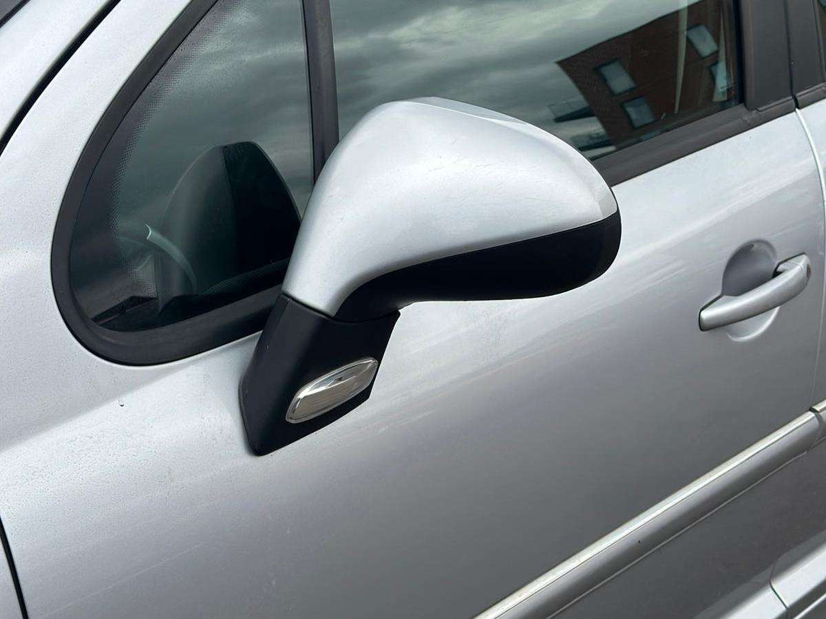 2010 PEUGEOT 207 SW 2010 PEUGEOT 207 SW