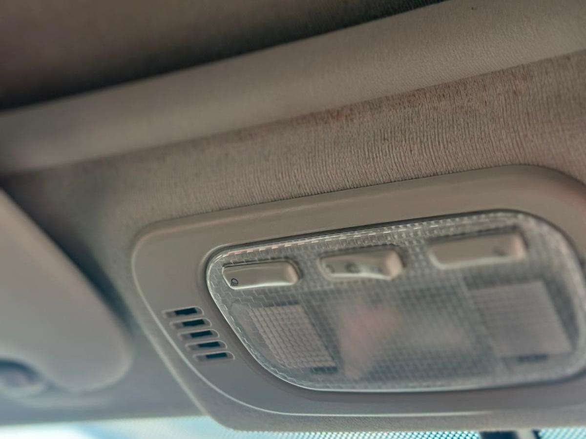 2010 PEUGEOT 207 SW 2010 PEUGEOT 207 SW