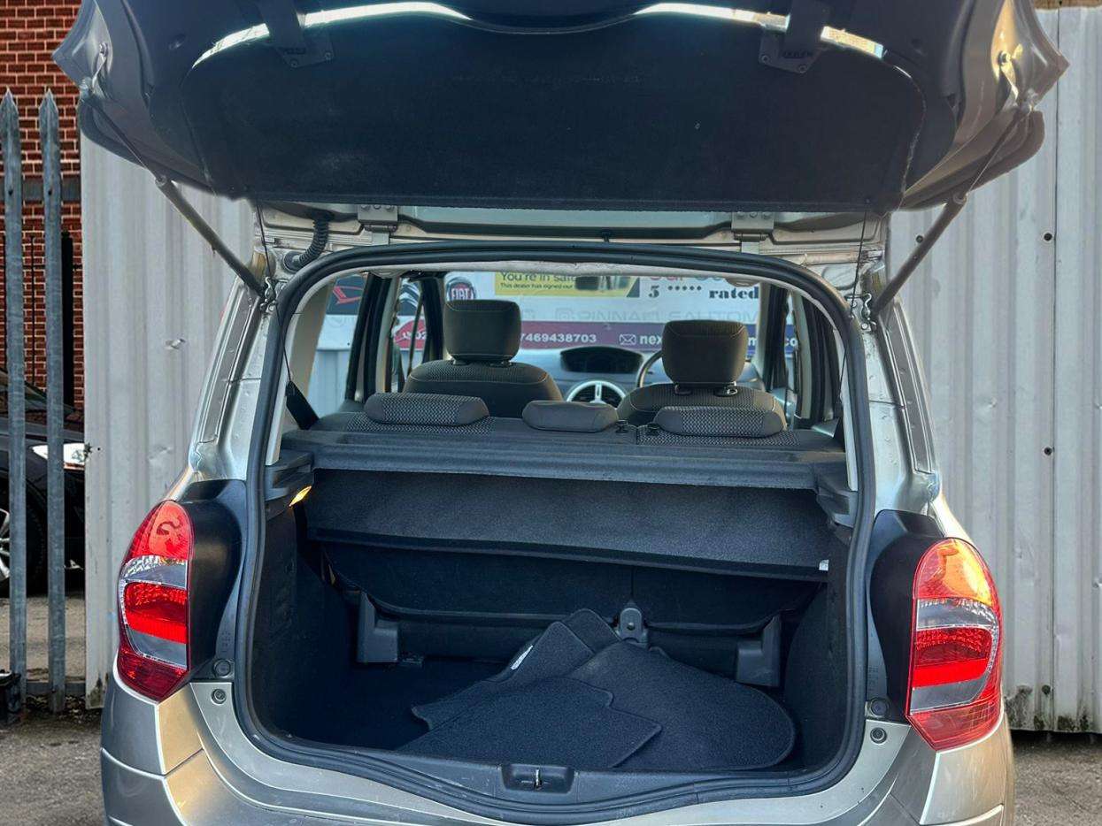 2011 RENAULT GRAND MODUS 2011 RENAULT GRAND MODUS