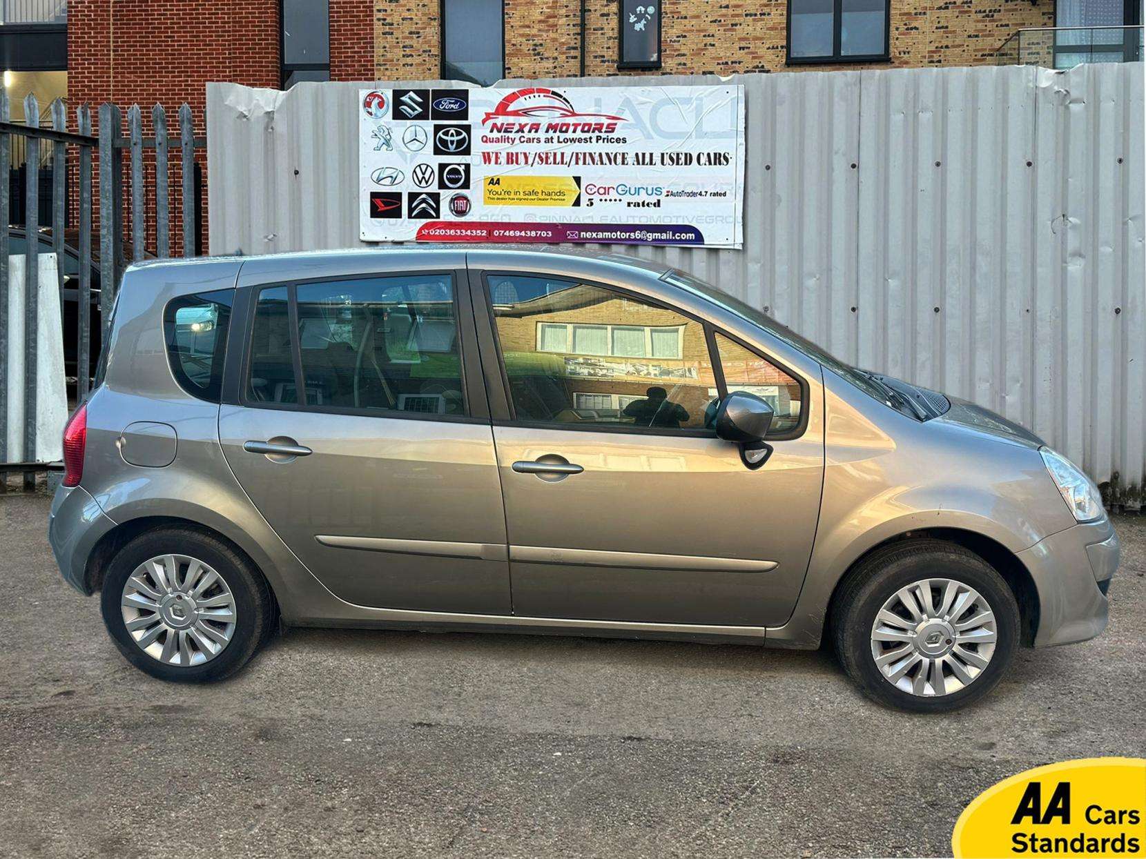 2011 RENAULT GRAND MODUS 2011 RENAULT GRAND MODUS