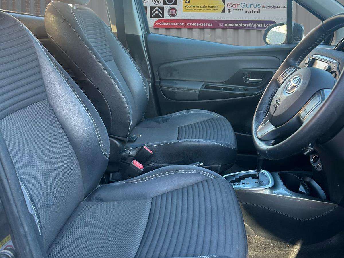 2015 TOYOTA YARIS 2015 TOYOTA YARIS