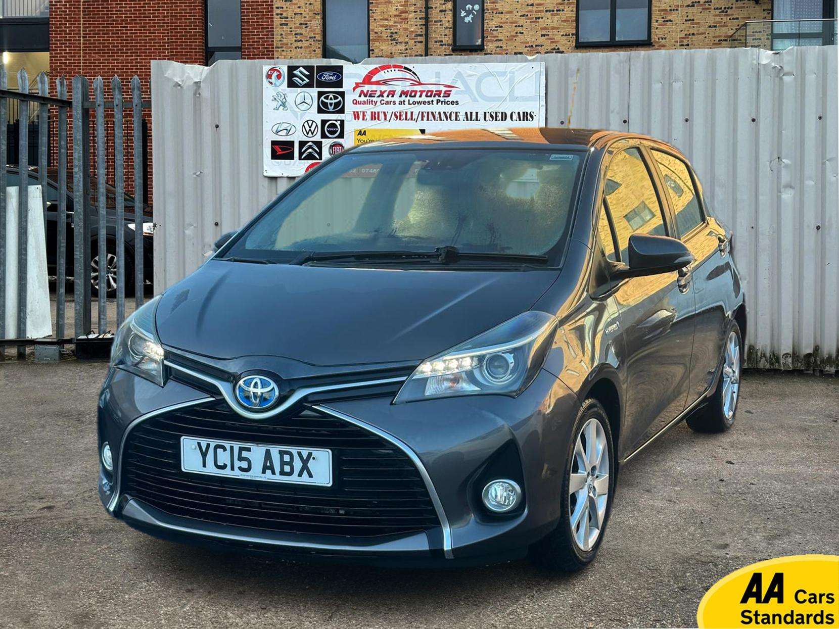 A 2015 TOYOTA YARIS 1.5 VVT-h Excel Hatchback 5dr Petrol Hybrid E-CVT Euro 6 (15in Alloy) (101 ps) A 2015 TOYOTA YARIS 1.5 VVT-h Excel Hatchback 5dr Petrol Hybrid E-CVT Euro 6 (15in Alloy) (101 ps)