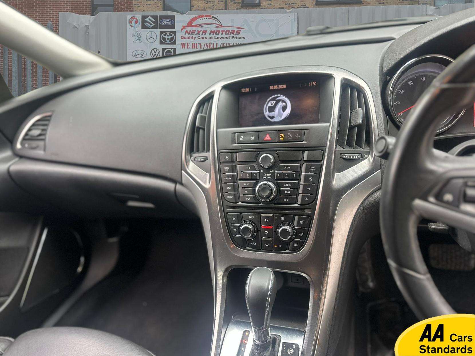 2011 VAUXHALL ASTRA 2011 VAUXHALL ASTRA