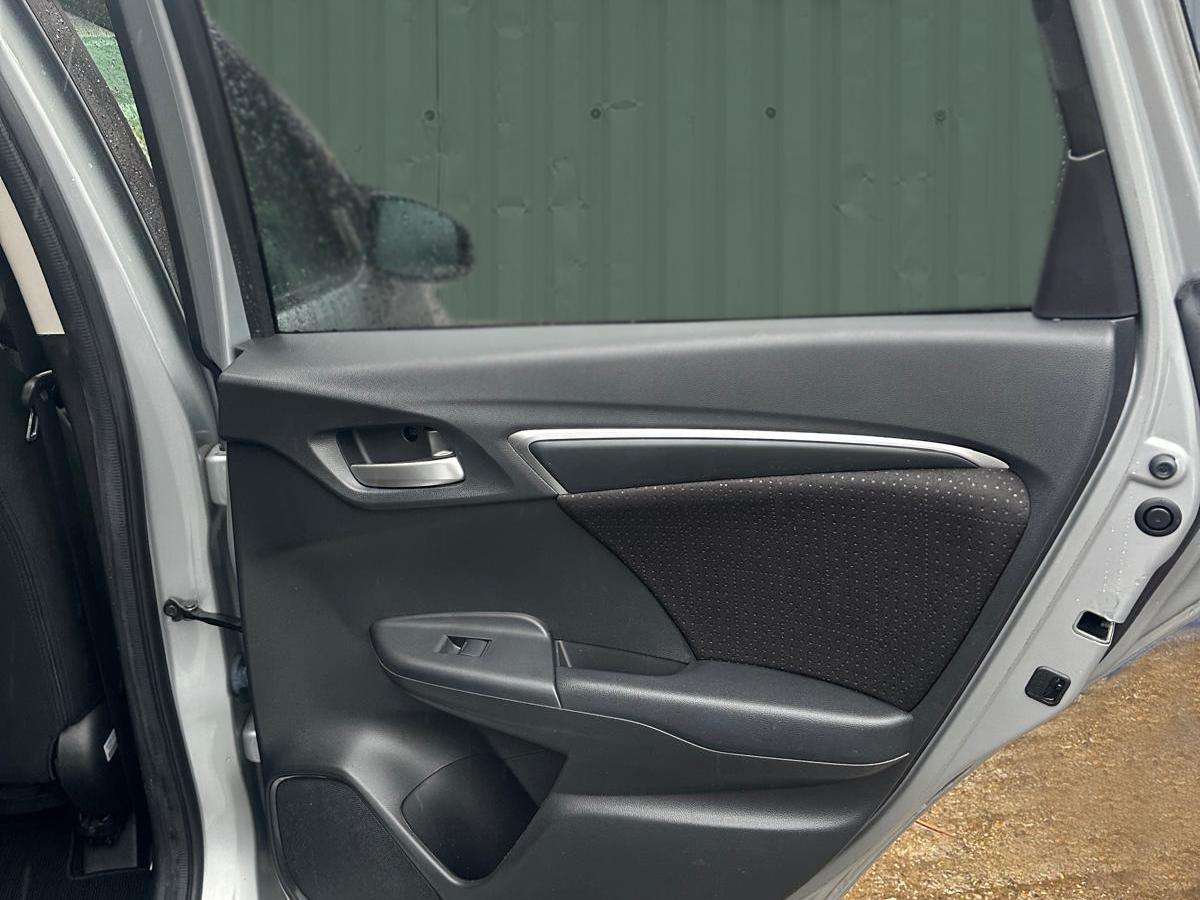 2014 HONDA JAZZ 2014 HONDA JAZZ