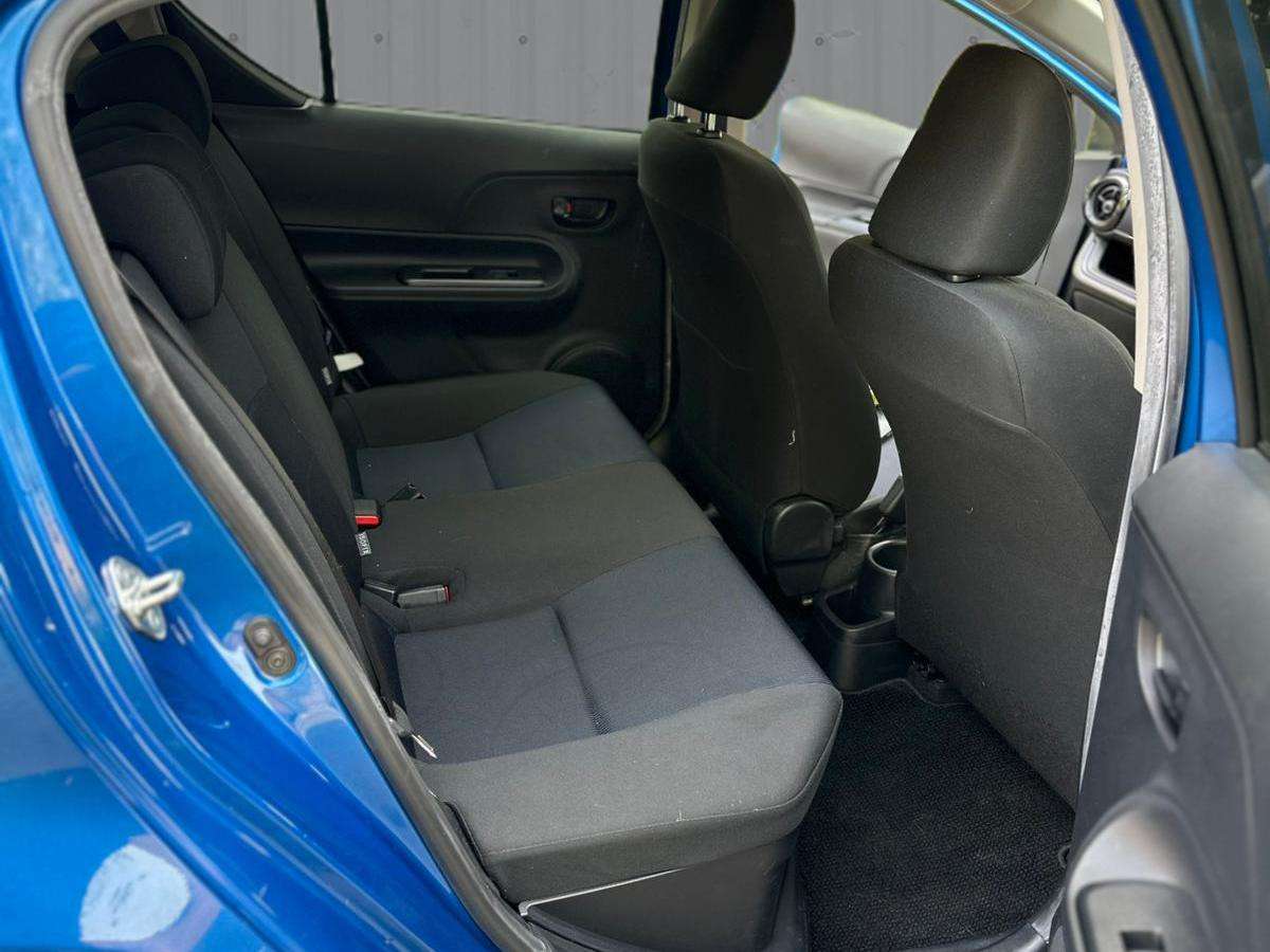 2015 TOYOTA AQUA 2015 TOYOTA AQUA