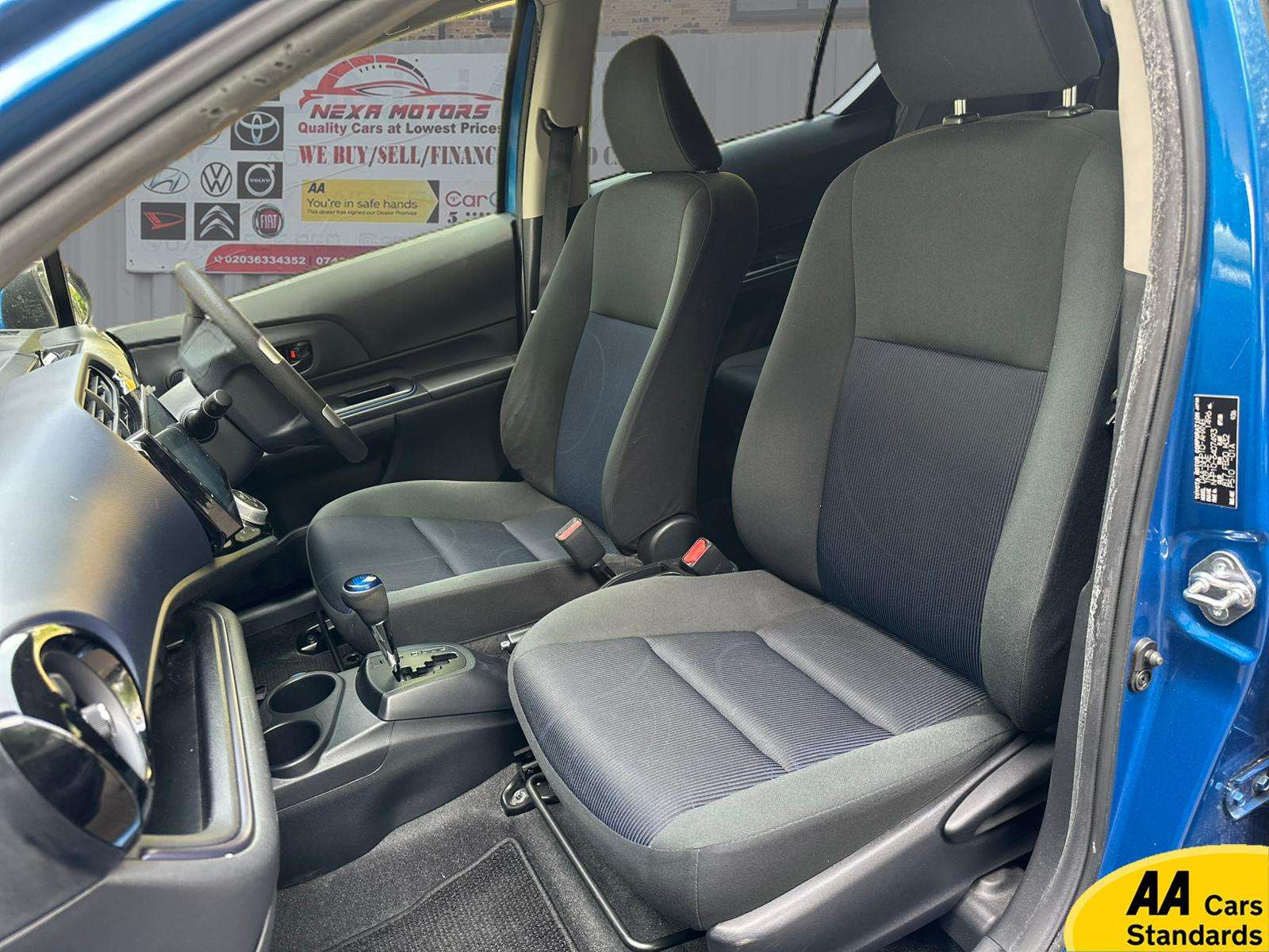 2015 TOYOTA AQUA 2015 TOYOTA AQUA