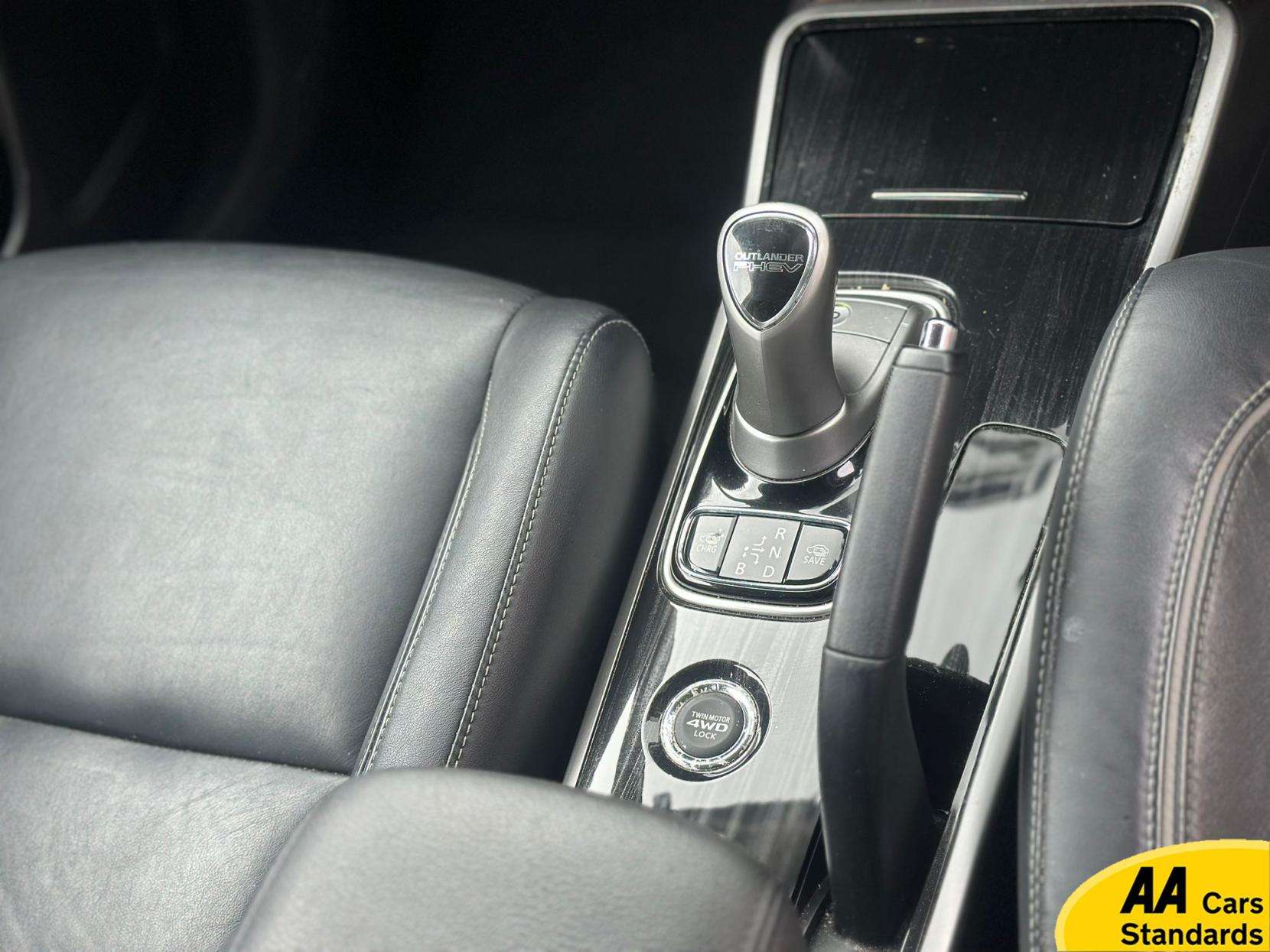 2015 MITSUBISHI OUTLANDER 2015 MITSUBISHI OUTLANDER