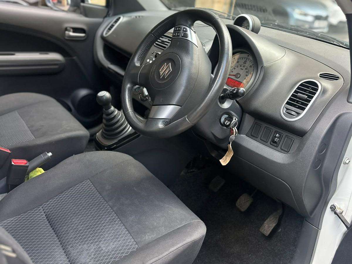 2014 SUZUKI SPLASH 2014 SUZUKI SPLASH