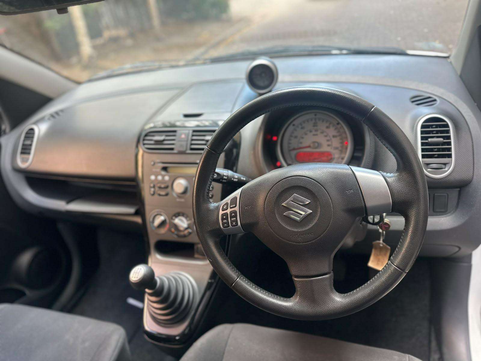 2014 SUZUKI SPLASH 2014 SUZUKI SPLASH