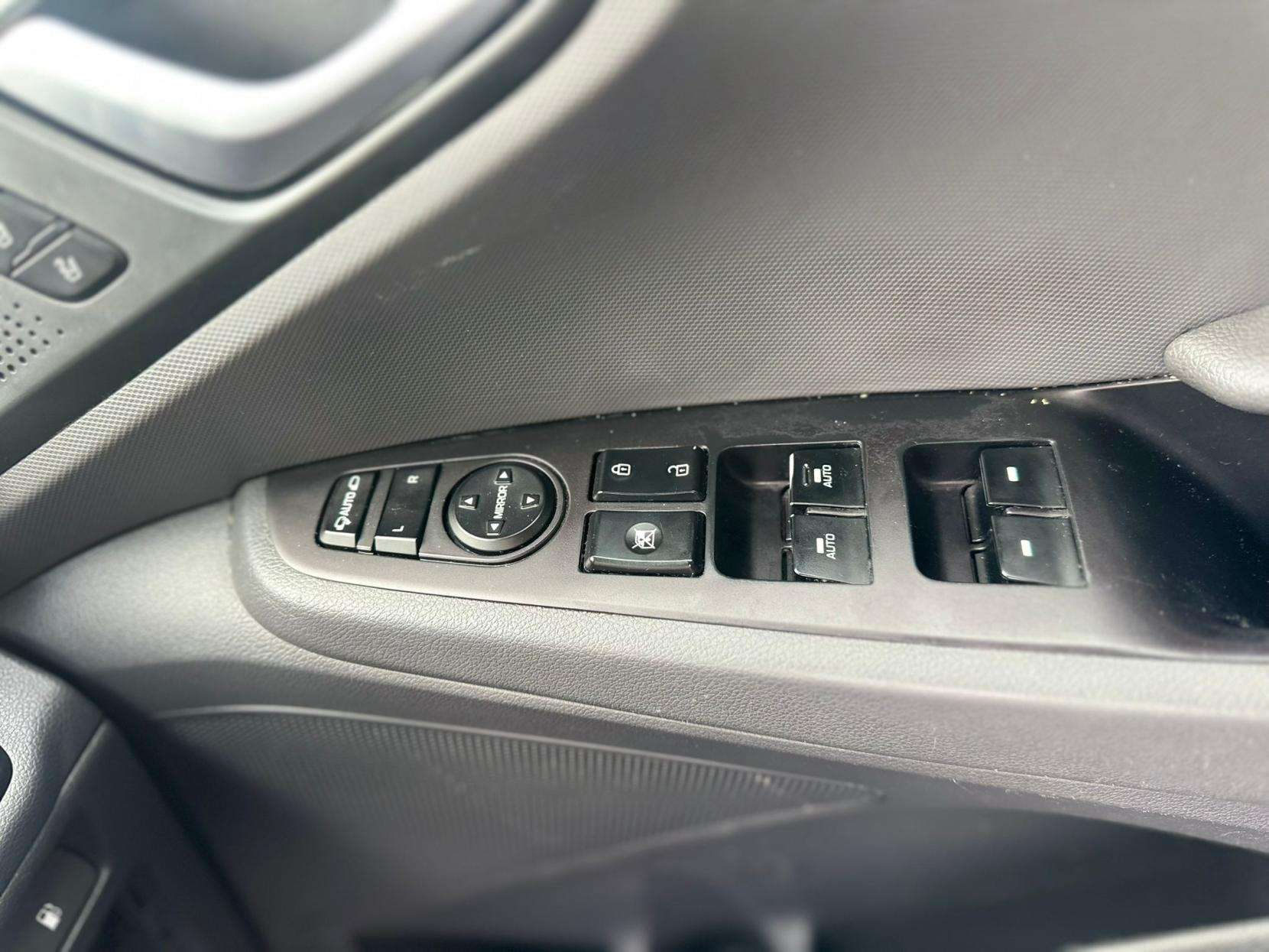 2017 HYUNDAI IONIQ 2017 HYUNDAI IONIQ