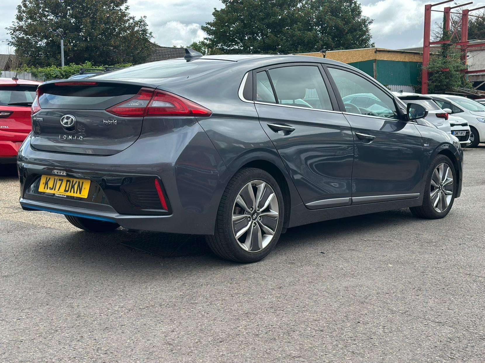 2017 HYUNDAI IONIQ 2017 HYUNDAI IONIQ