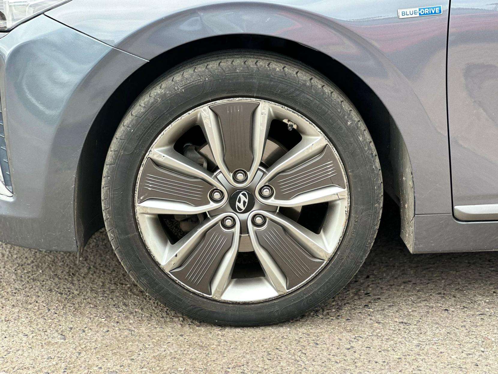 2017 HYUNDAI IONIQ 2017 HYUNDAI IONIQ