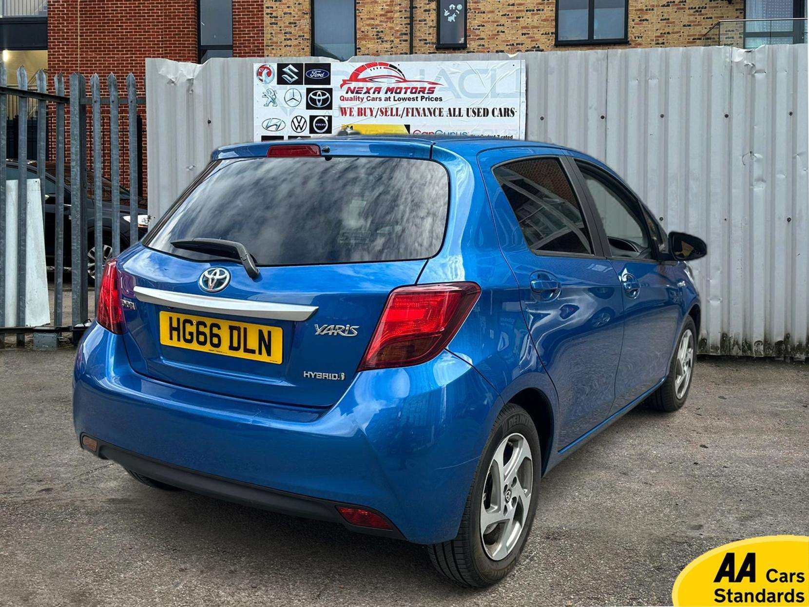 2016 TOYOTA YARIS 2016 TOYOTA YARIS