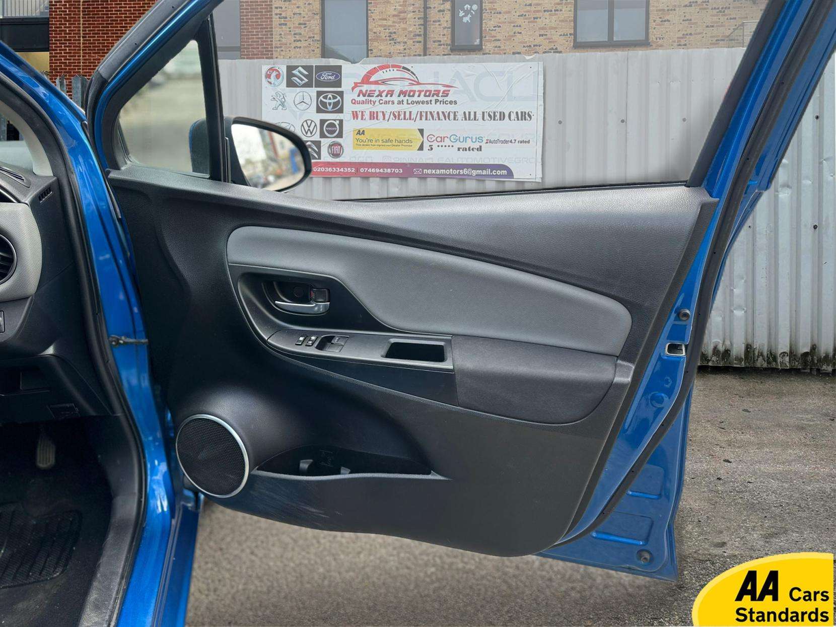 2016 TOYOTA YARIS 2016 TOYOTA YARIS