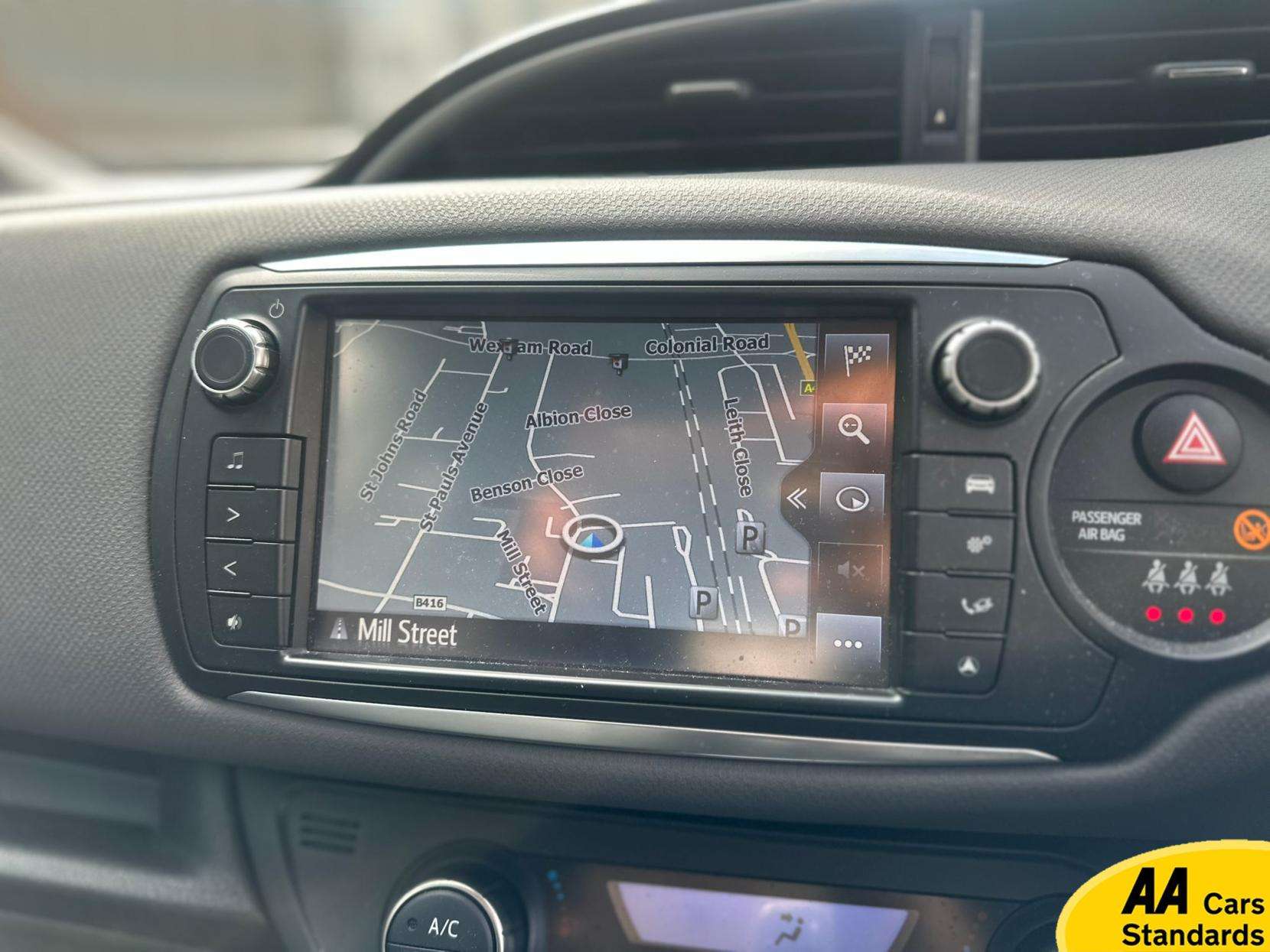 2016 TOYOTA YARIS 2016 TOYOTA YARIS