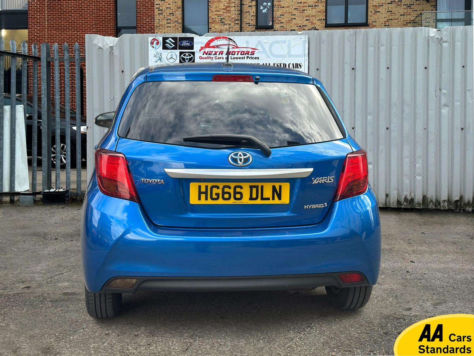 2016 TOYOTA YARIS 2016 TOYOTA YARIS