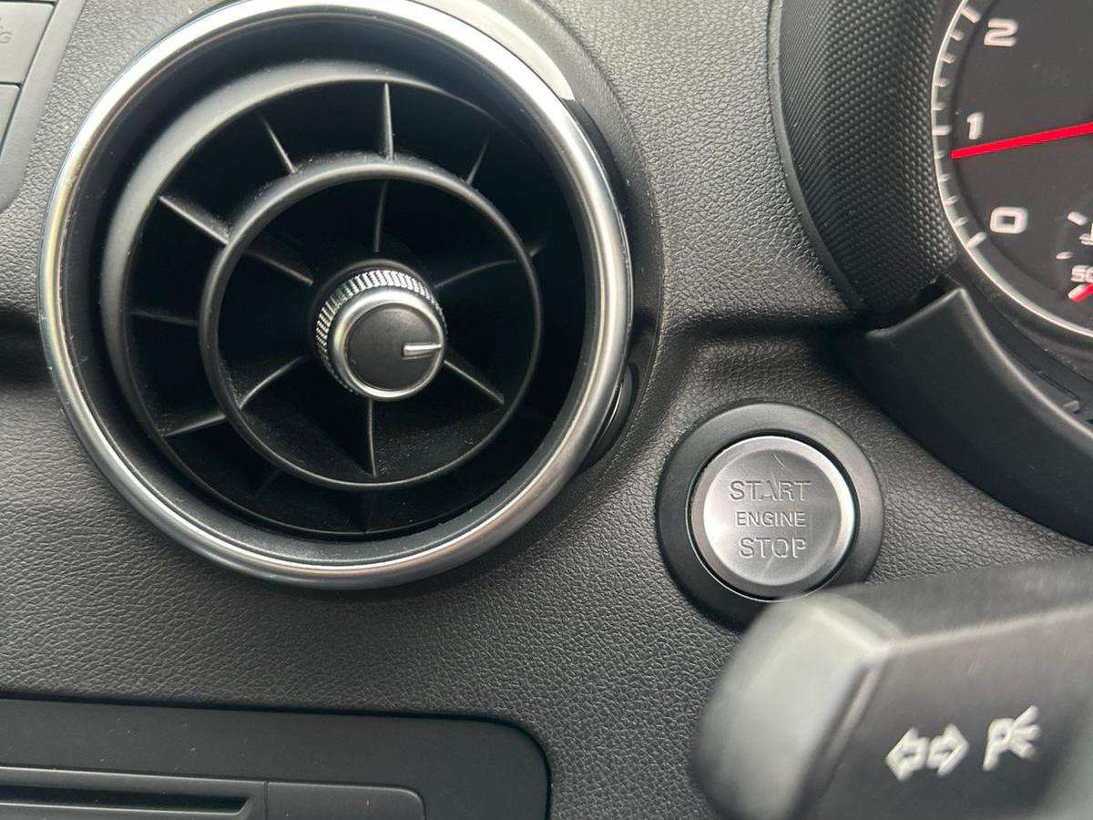 2011 AUDI A1 2011 AUDI A1